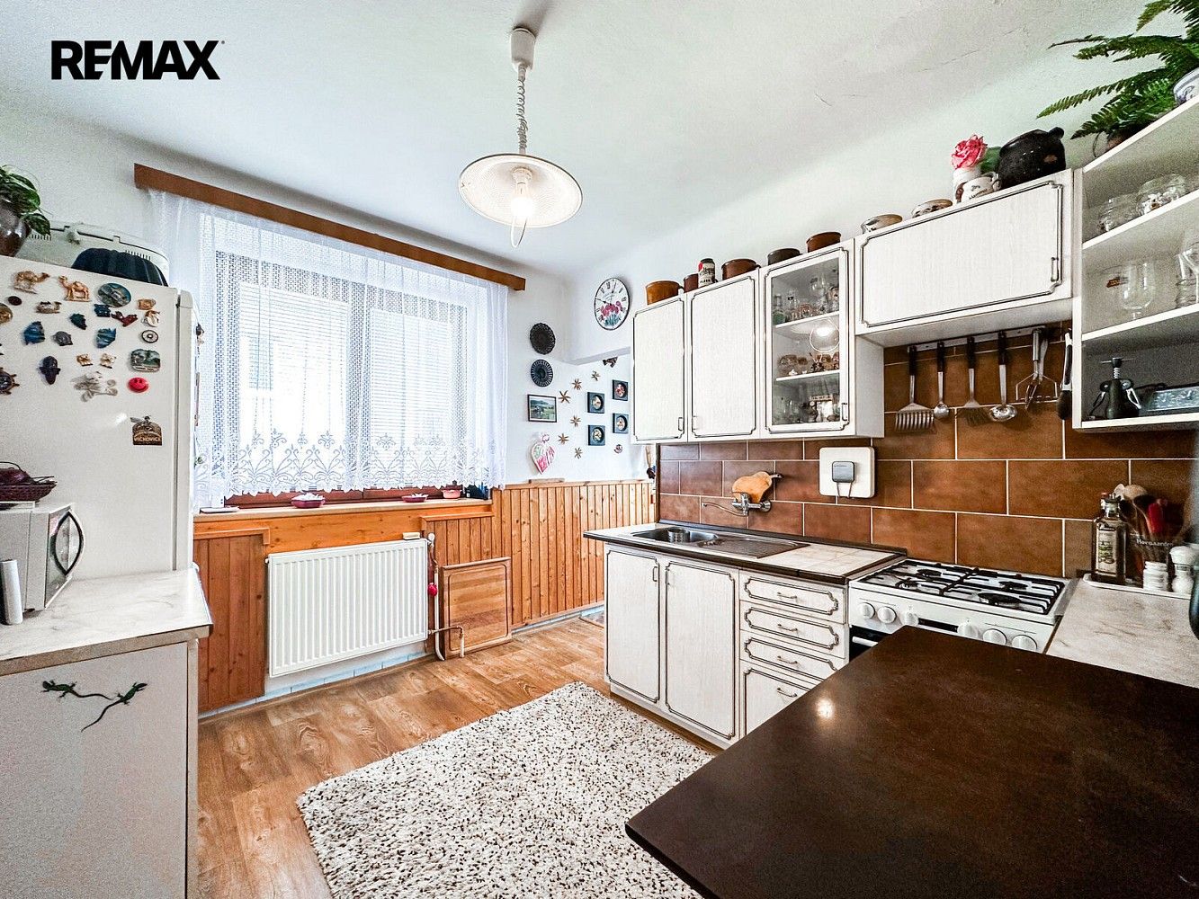 Prodej rodinný dům - Komárov, okres Beroun, Středočeský kraj, 300 m² - 5