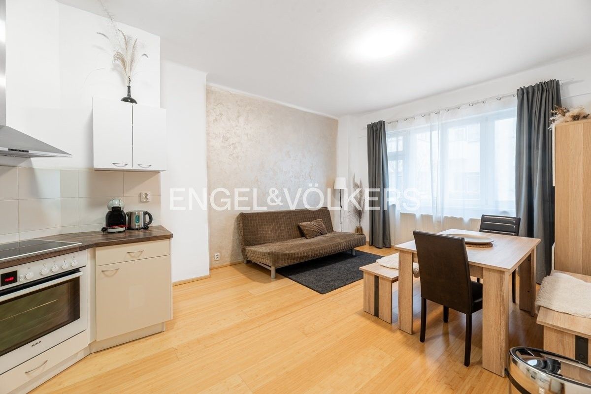 3+kk, Žitná 1425, Praha, 102 m²