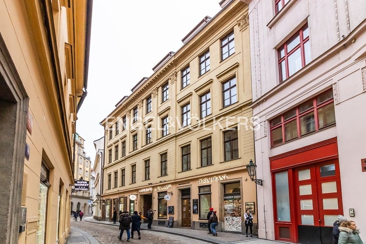 Restaurace, Rybná, Praha, 173 m²