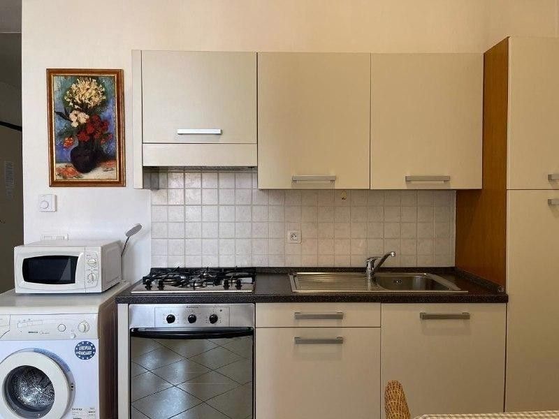 2+kk, Tyršova, Praha, 45 m² - 2
