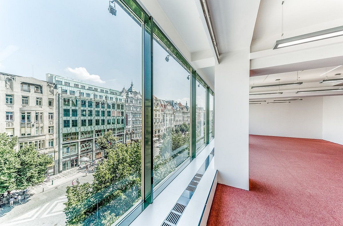 Kancelář · 353 m² · Praha - 4
