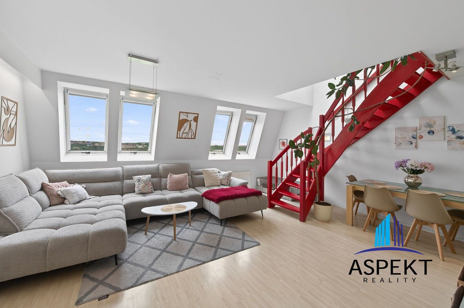 4+kk, Praha - Žižkov, okres Praha 3, Hlavní město Praha, 94 m² - 1
