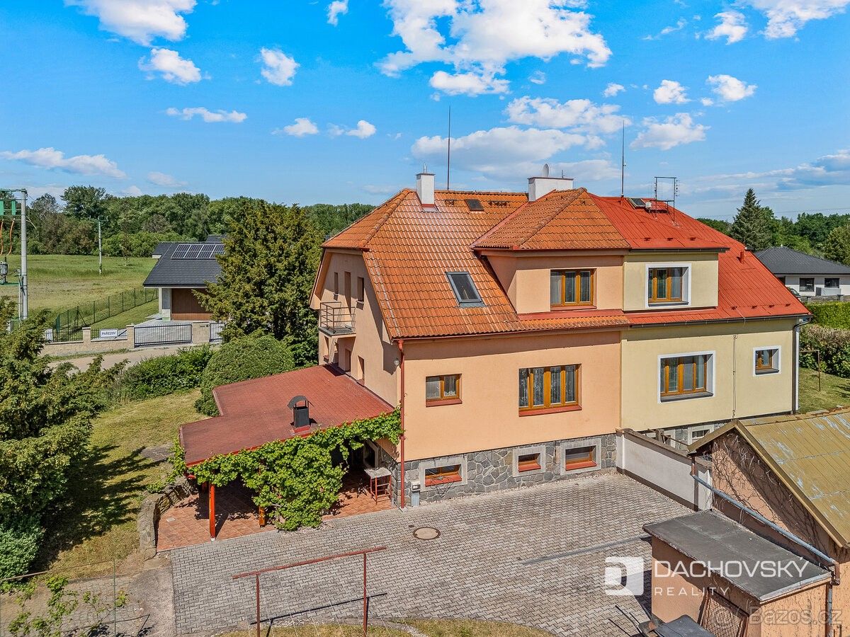 Rodinné domy, Pardubice, 530 02 - 2