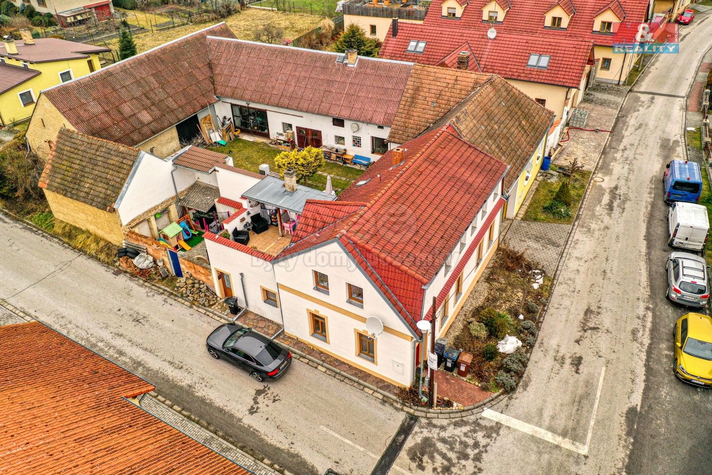 Rodinné domy, Nábřežní, Boršov nad Vltavou, 171 m²