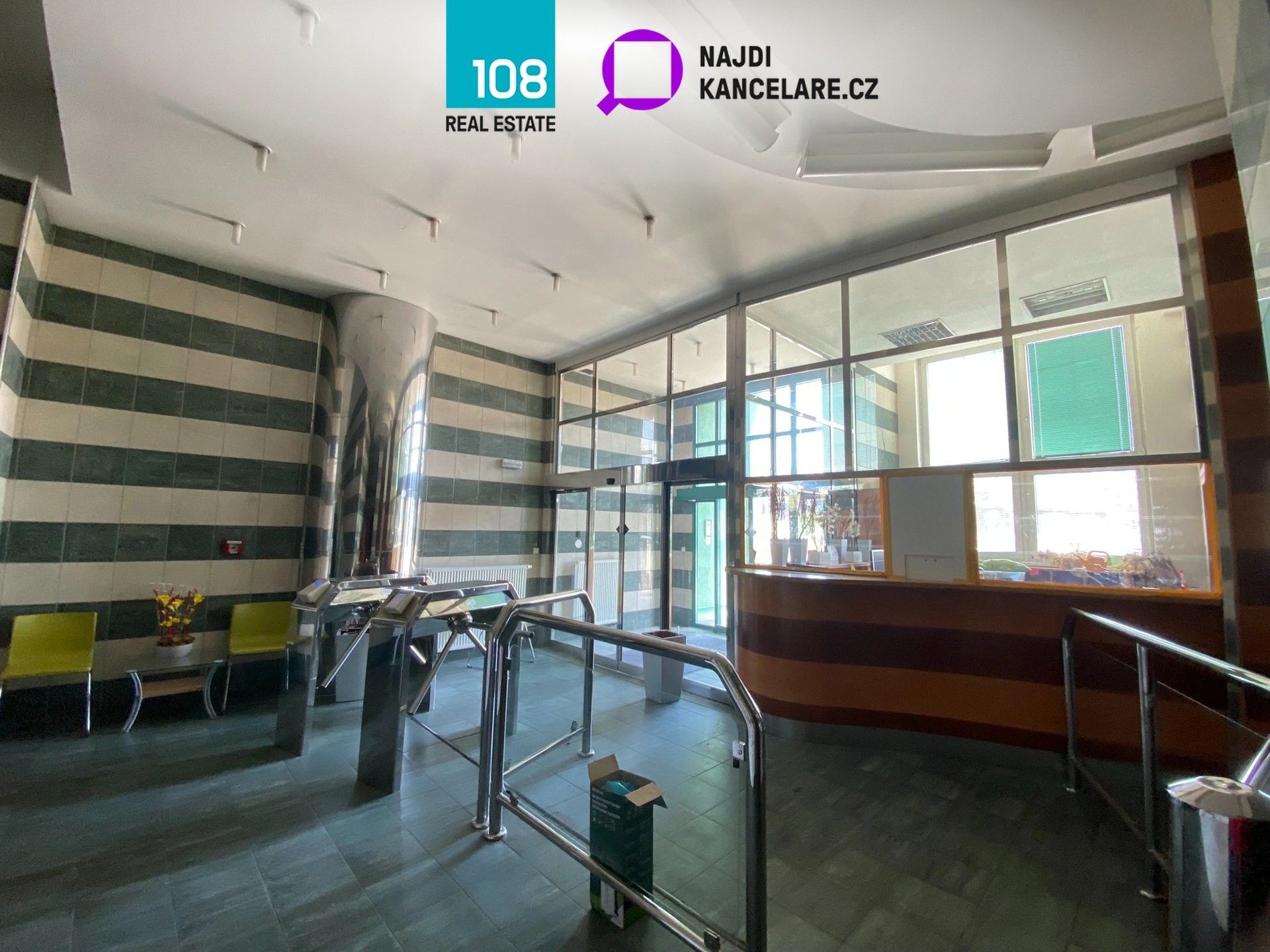 Pronájem kancelář - Mezi vodami, Praha, 5 m²