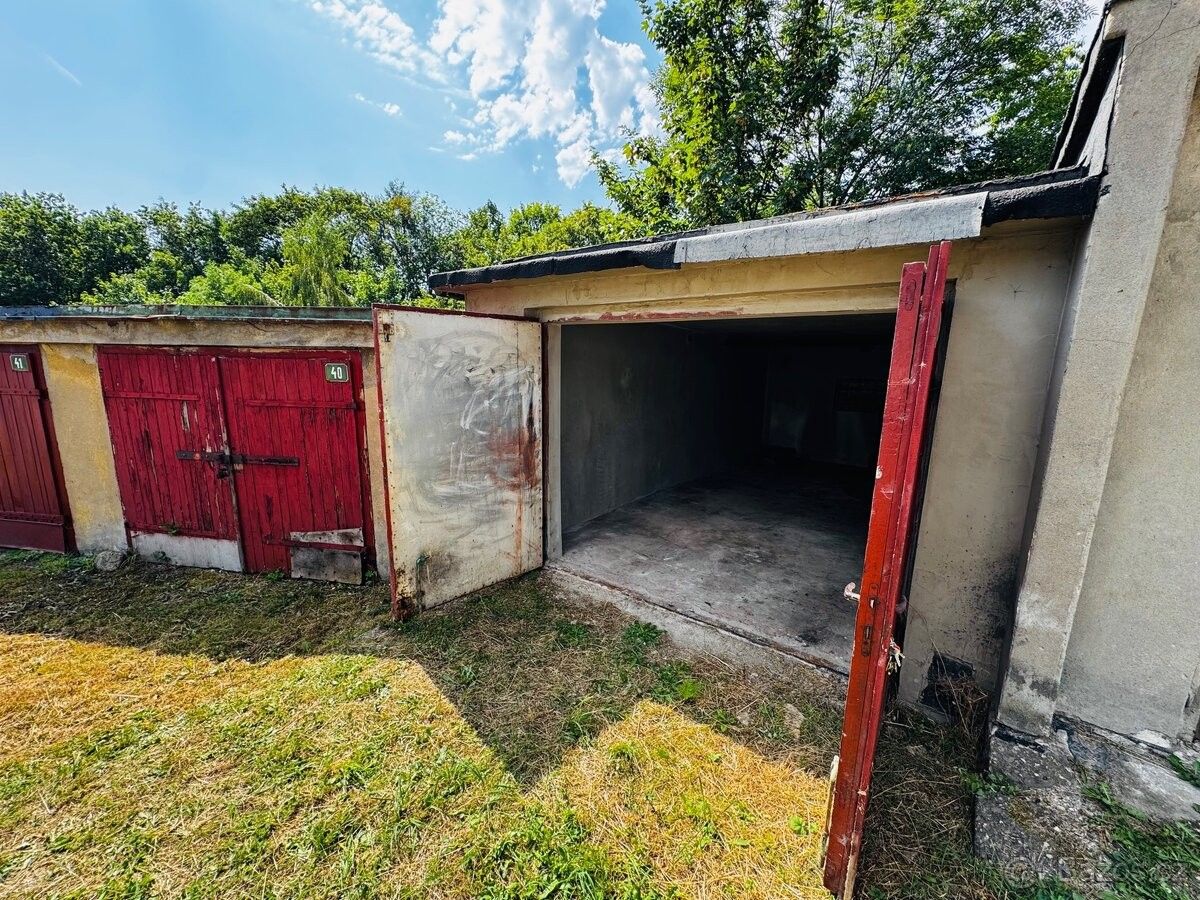 Garáže, Litvínov, 436 01 - 1