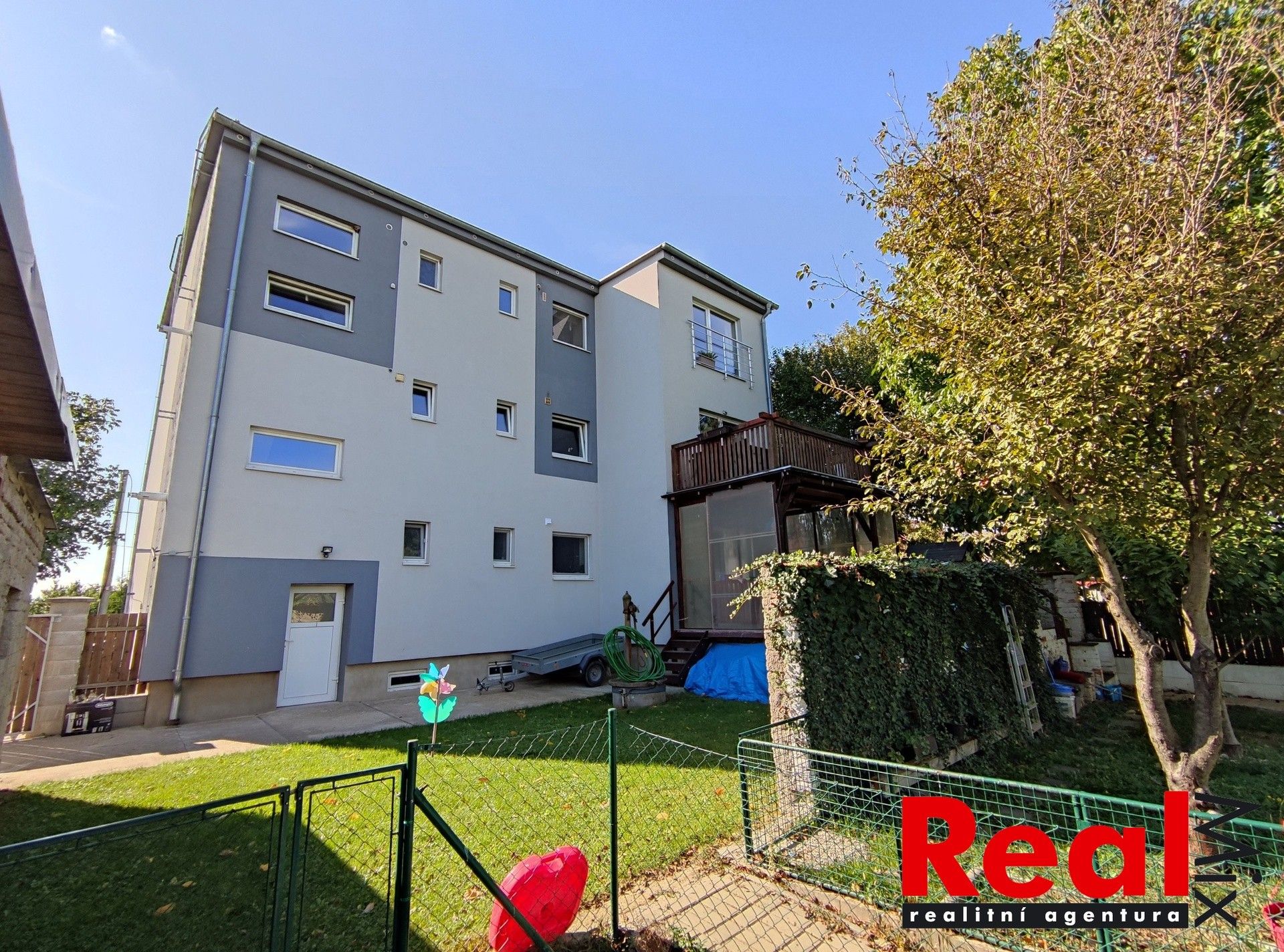 4+kk, Hlavní, Rajhradice, 102 m²