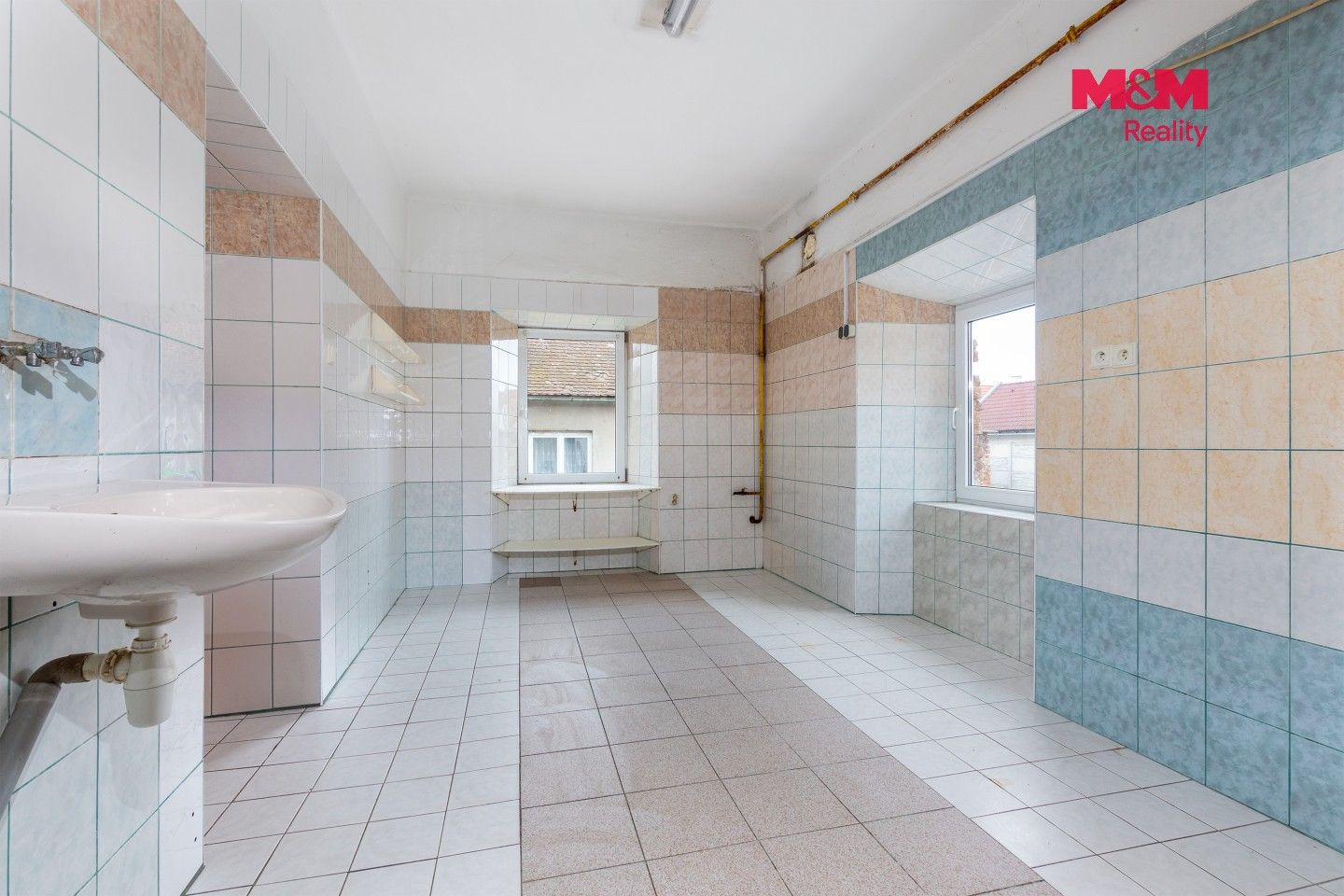 Prodej restaurace - Podlažice, Chrast, 631 m² - 5