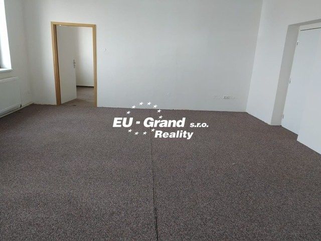 Kanceláře, Zákupy, 250 m² - 2
