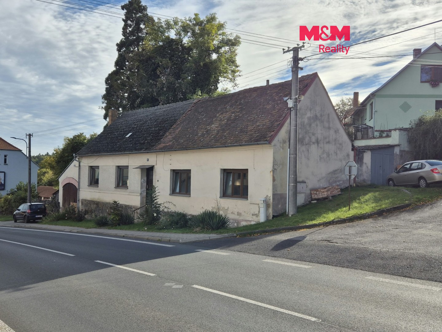 Prodej rodinný dům - Skočice, 120 m² - 1