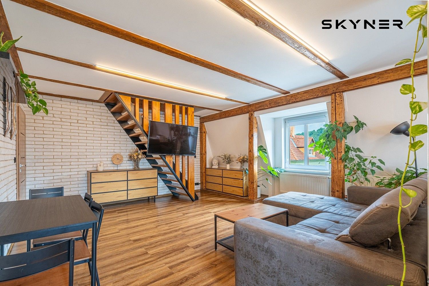 Byty, Ústí nad Labem - Klíše, Ústecký kraj, 100 m² - 2