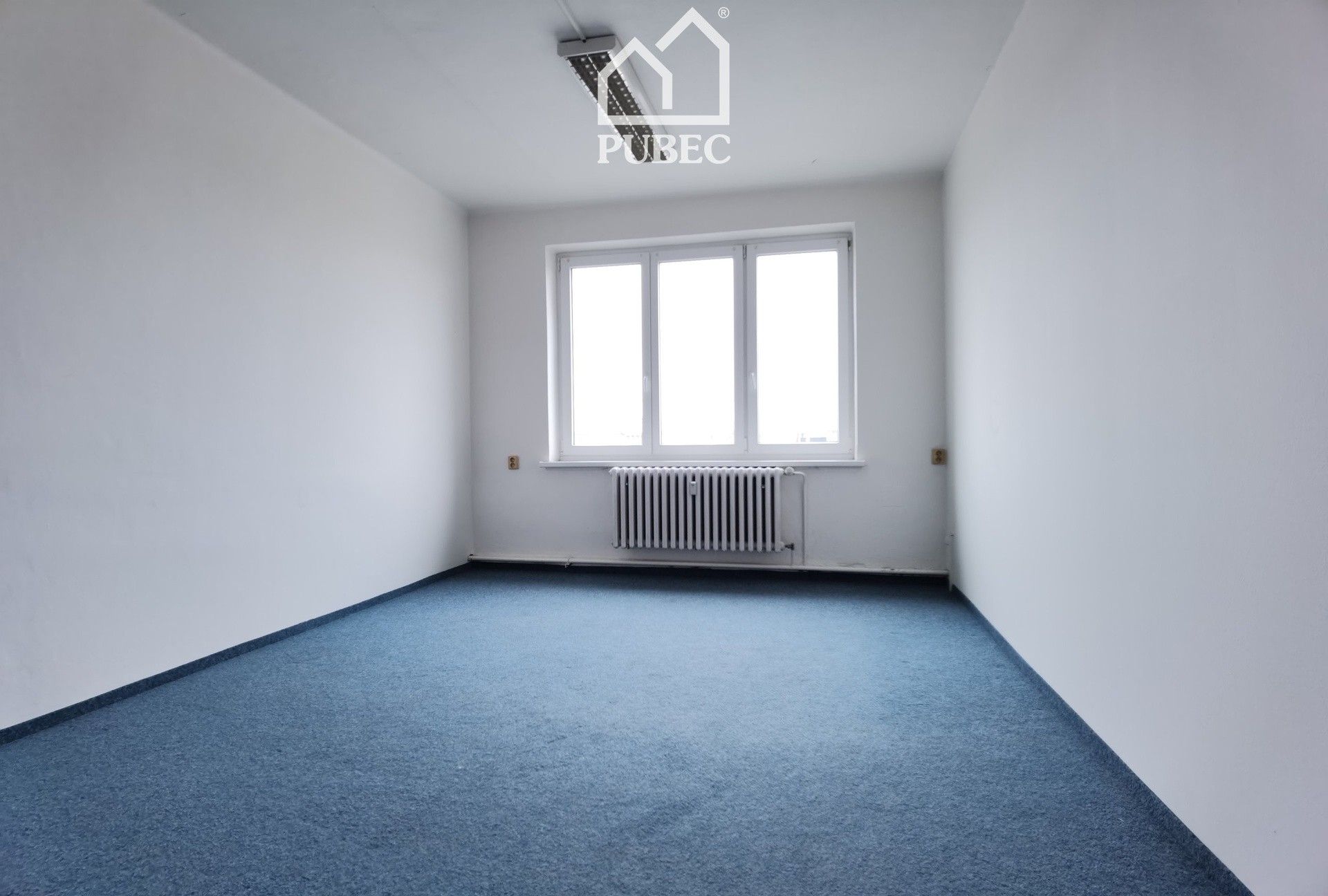 Pronájem kancelář - Slovanská alej, Plzeň, 22 m²