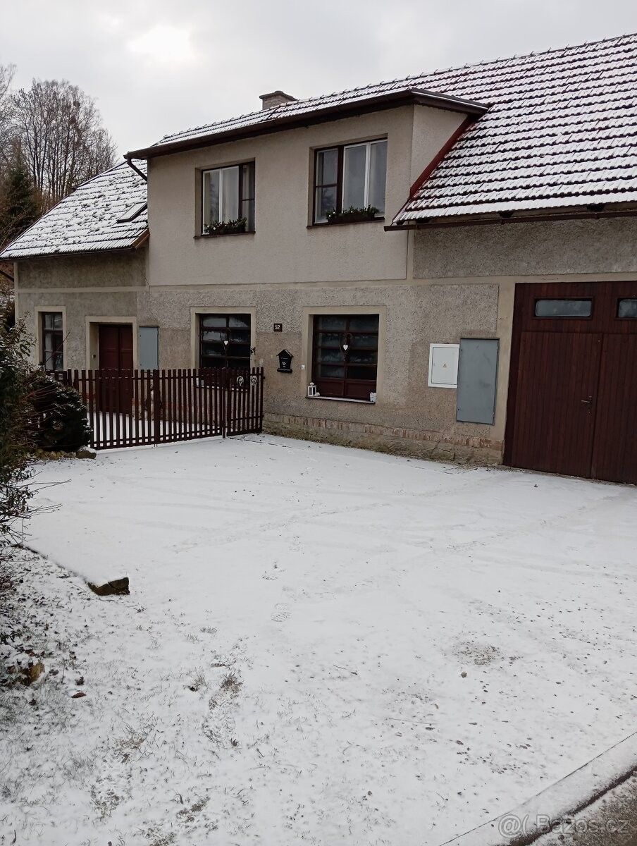 Rodinné domy, Němčice, 561 18