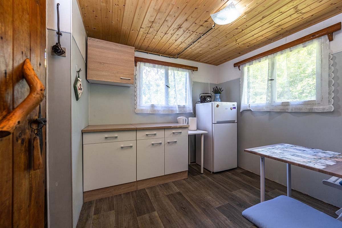 Prodej chalupa - Černolice, okres Praha-západ, Středočeský kraj, 28 m² - 5