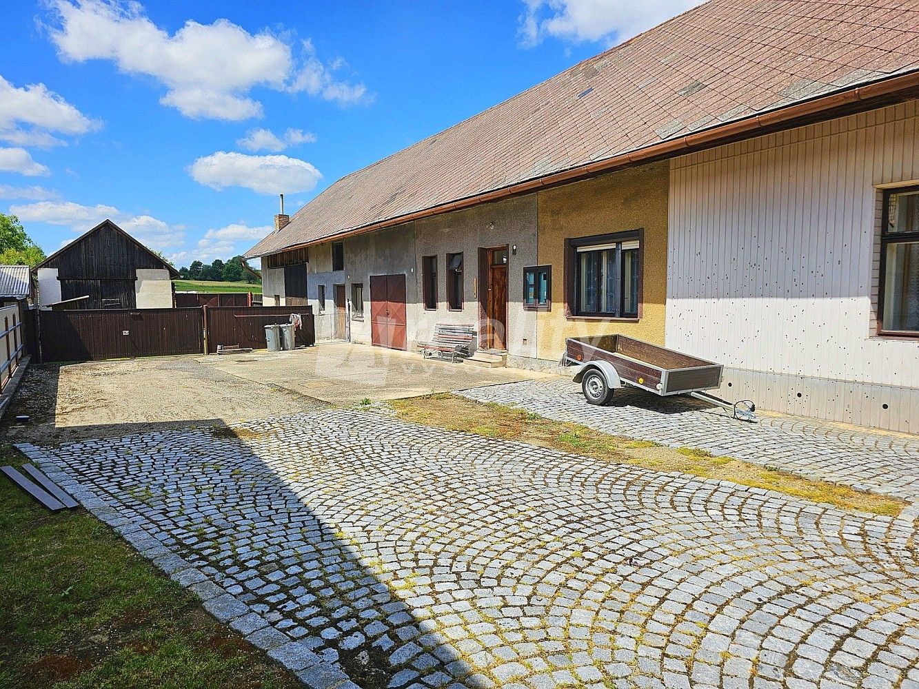 Rodinné domy, Kamenice - Řehořov, okres Jihlava, Kraj Vysočina, 310 m² - 2