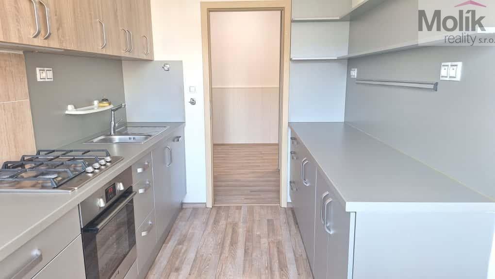 Prodej byt 4+1 - Přítkovská, Teplice, 85 m²