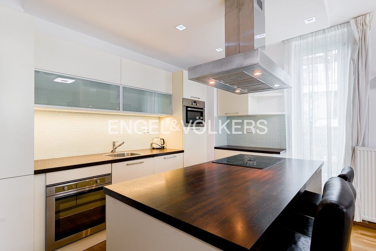 3+kk, Italská 2564, Praha Vinohrady, 91 m² - 2