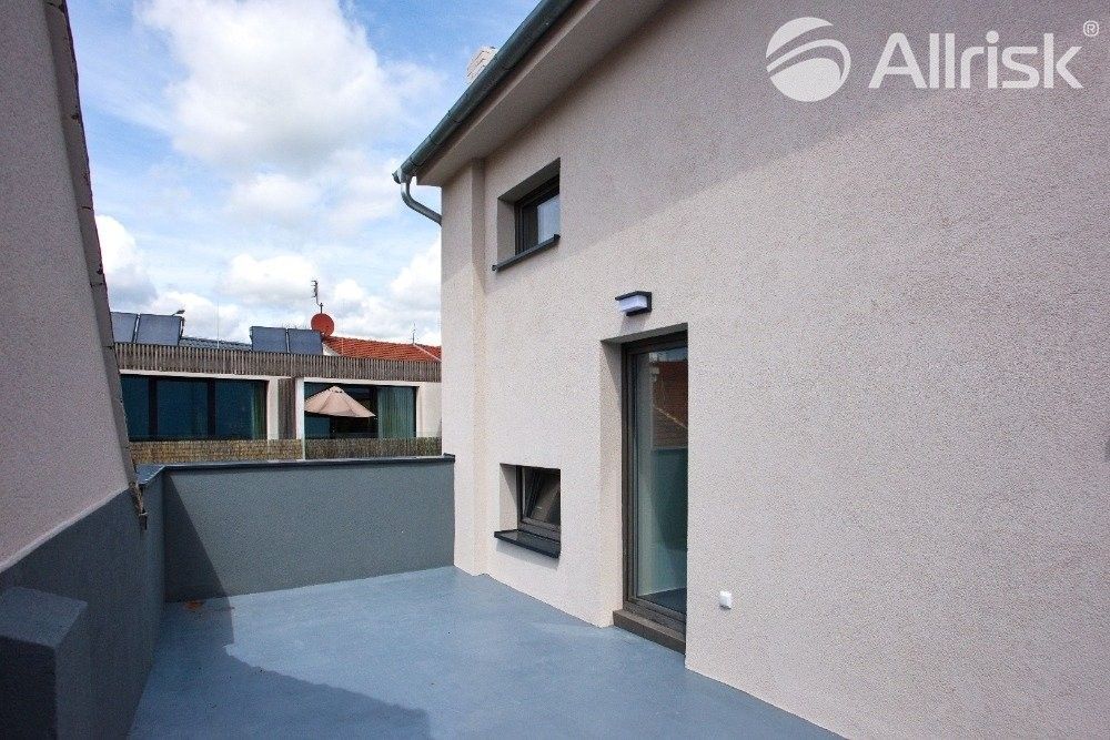 Byt 2+1 · 60 m² · U viaduktu, Brno Chrlice - 3