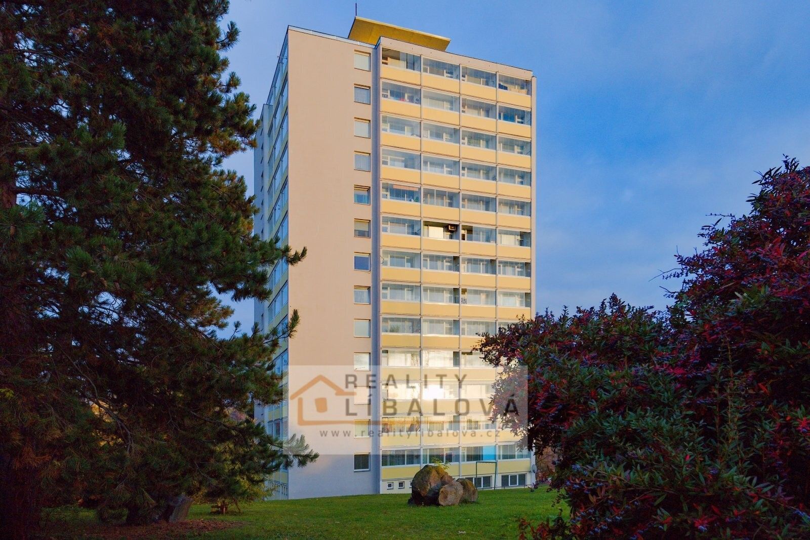 1+kk, Hoření, Ústí nad Labem, 22 m²