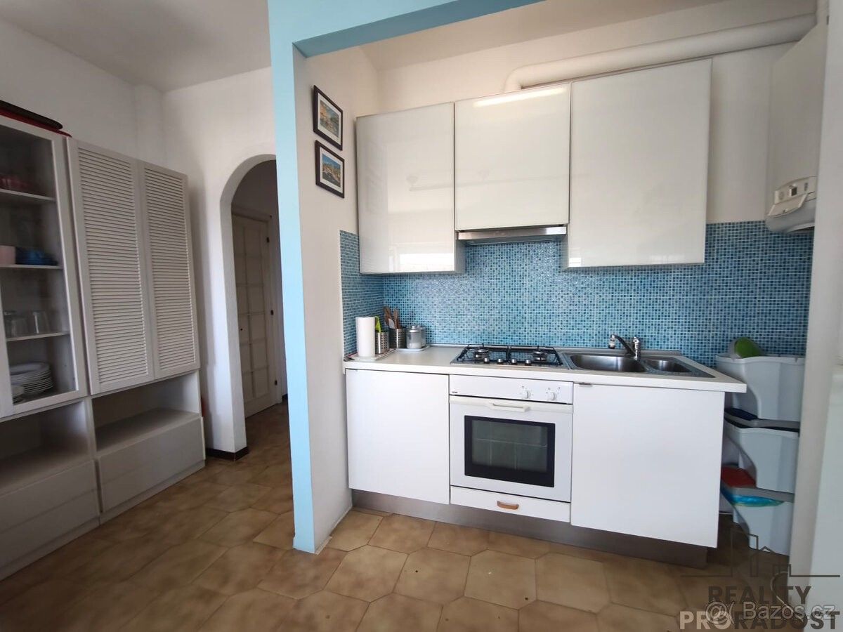 Prodej byt - 987 66, Zahraničí