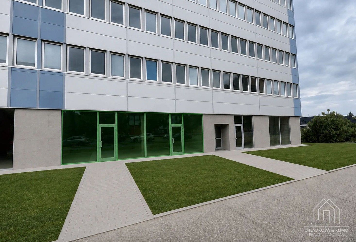 Obchodní prostory · 124 m² · Praha - Strašnice, okres Praha 10, Hlavní město Praha - 3