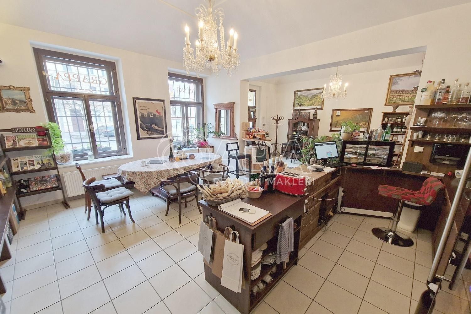 Obchodní prostory, Táborská  , Praha Nusle, 62 m²