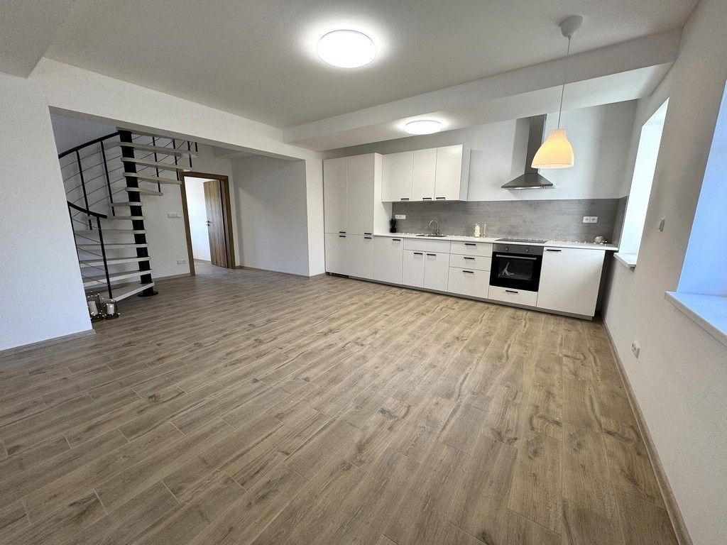 Byty, Vyškov, 682 01