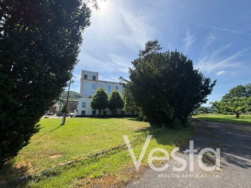 Výrobní prostory · 13 400 m² · Tovární  , Velké Březno - 4