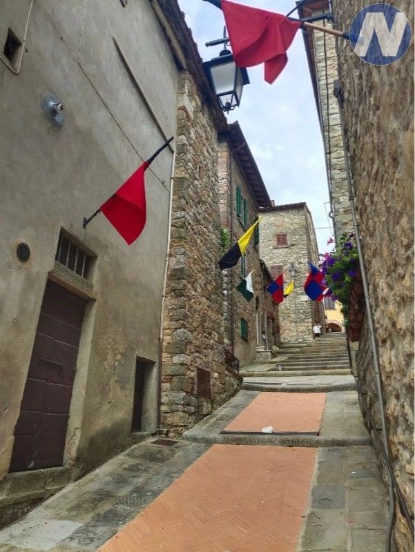 Prodej rodinný dům - 987 66, Zahraničí