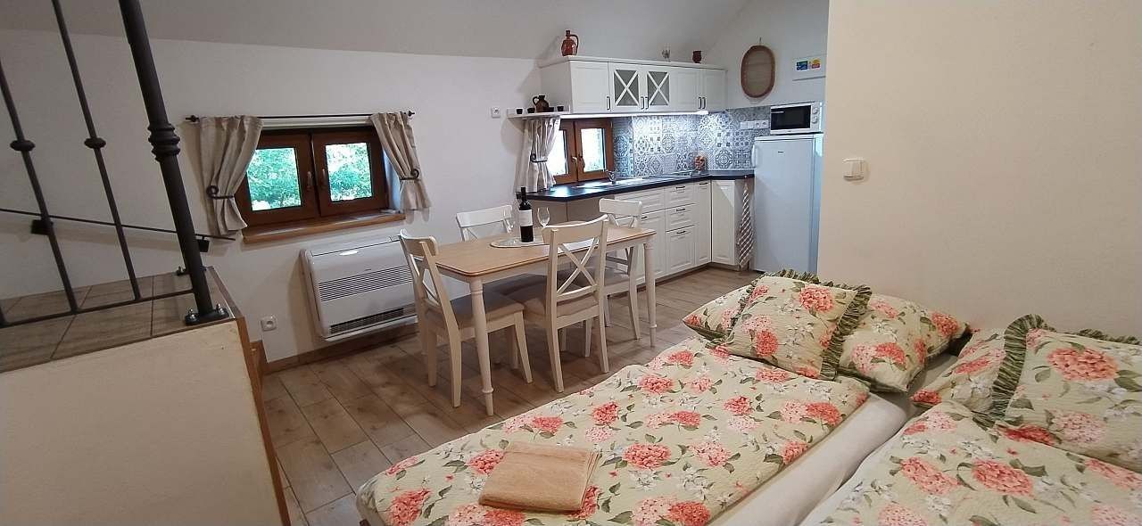 Chaty, Šakvice, Jihomoravský kraj - 2