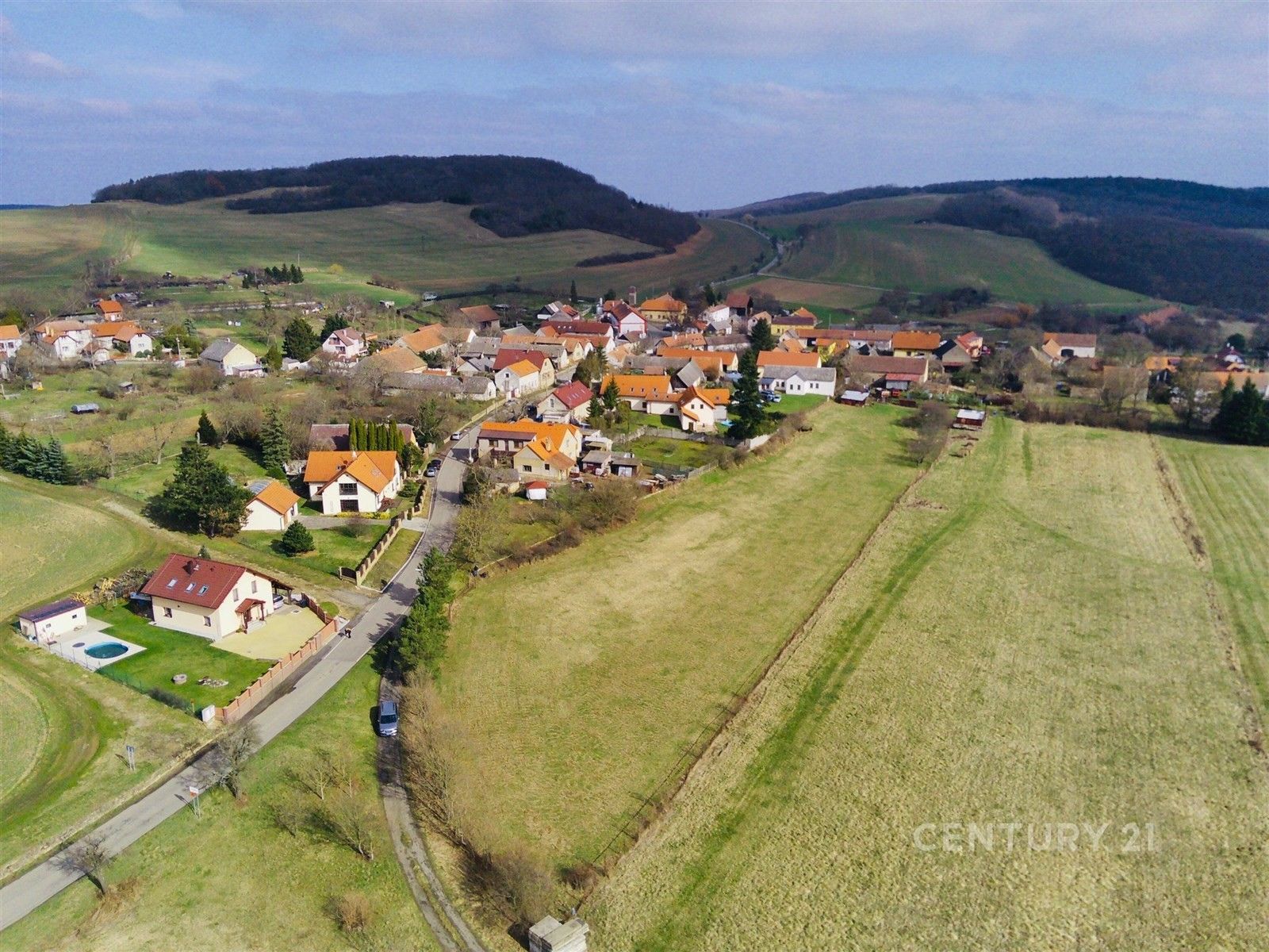 Pozemek pro bydlení, 10 549 m²