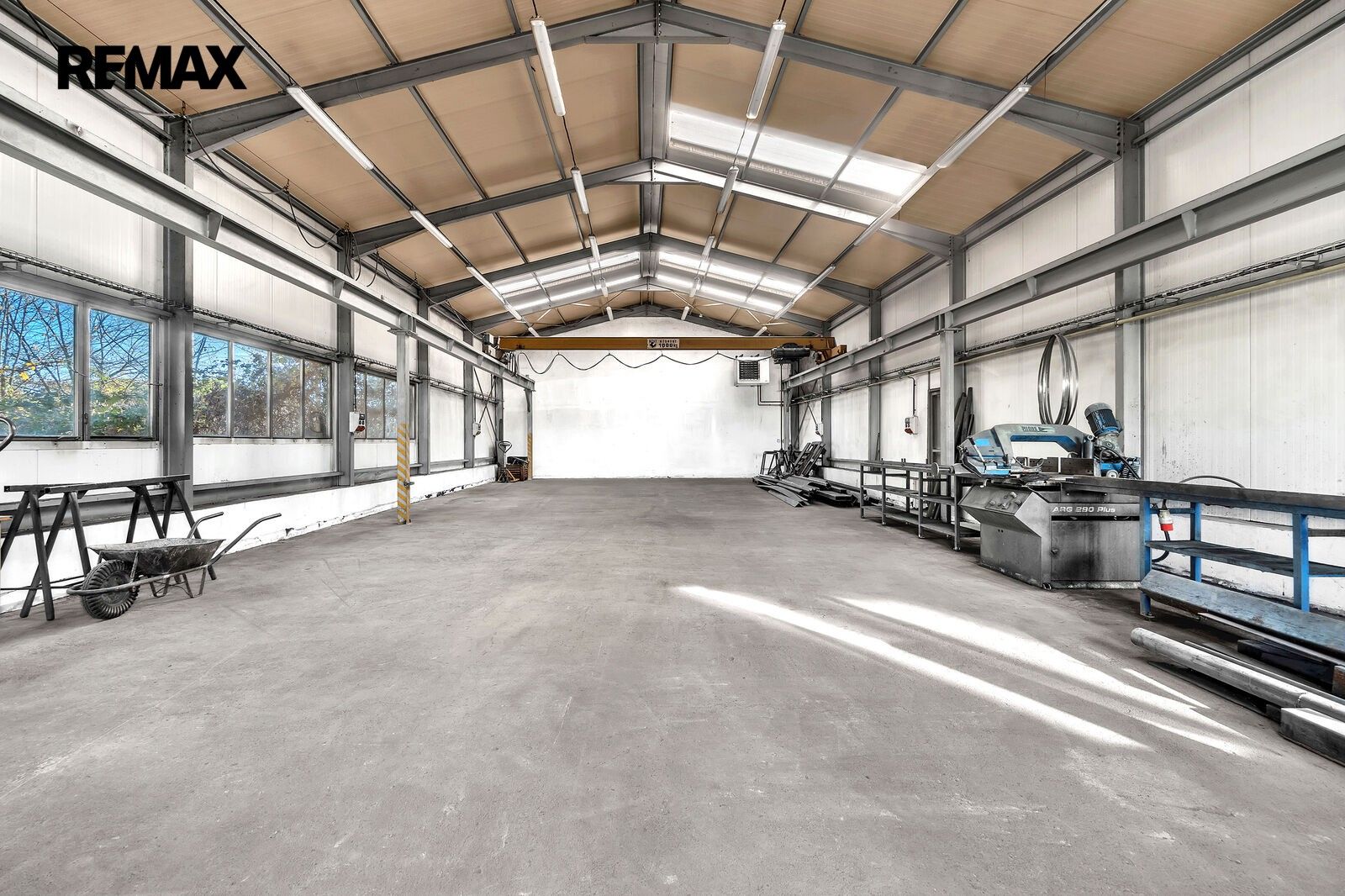 Sklad · 2 737 m² · Doubravice - 4