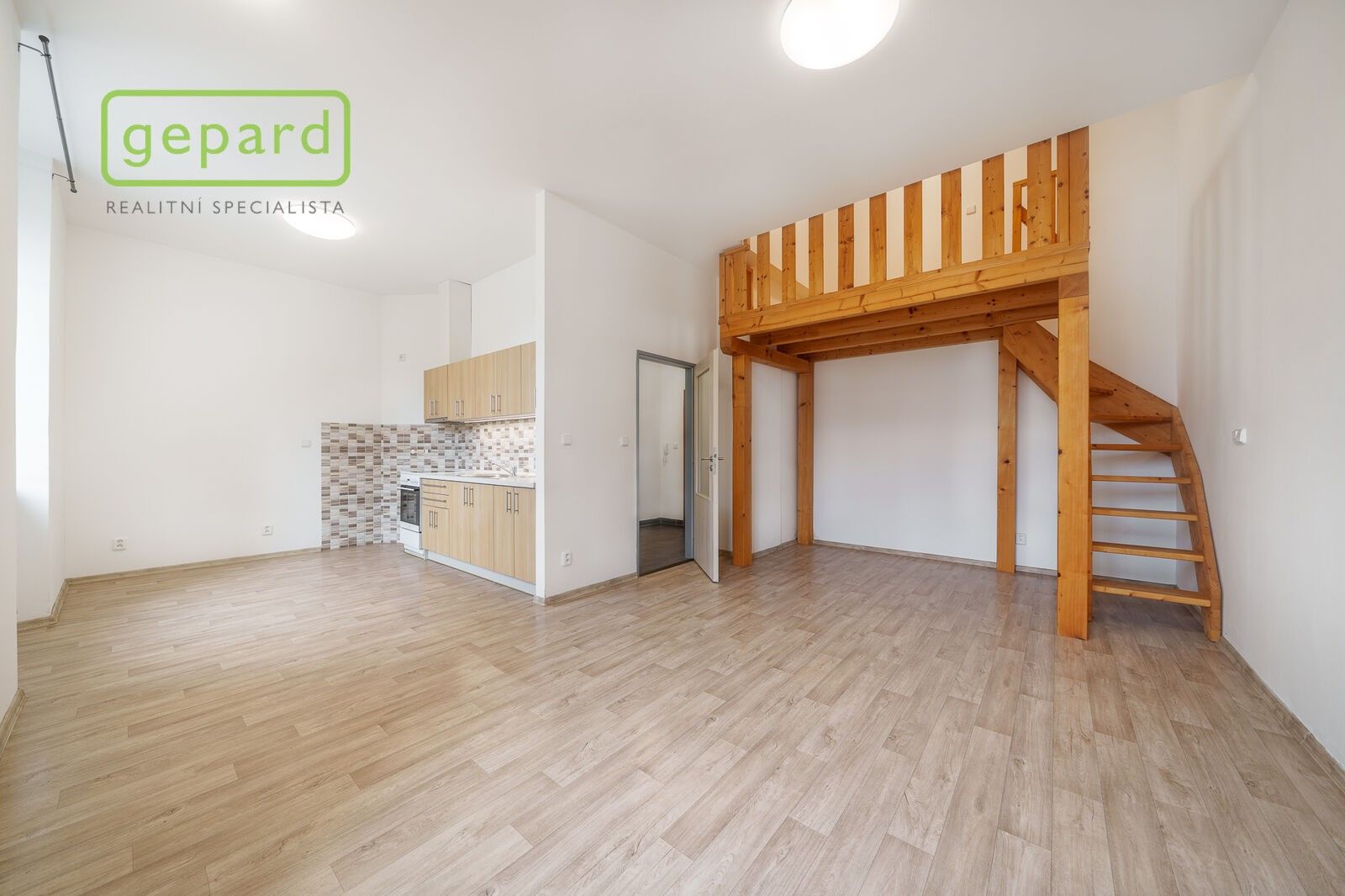 2+kk, Křížová, Sokolov, 58 m² - 1
