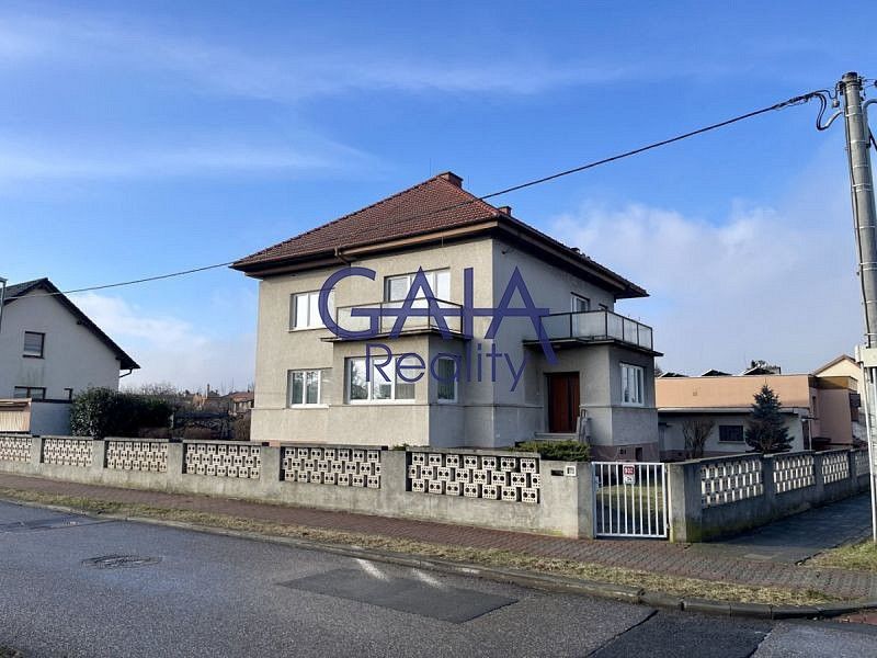 Rodinné domy, Břestek, Veselí nad Moravou, okres Hodonín, 230 m² - 1