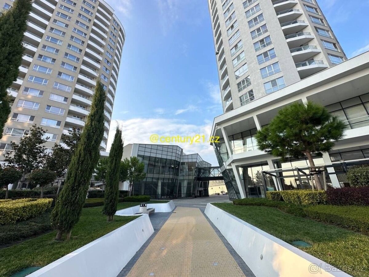 Prodej byt - 987 66, Zahraničí