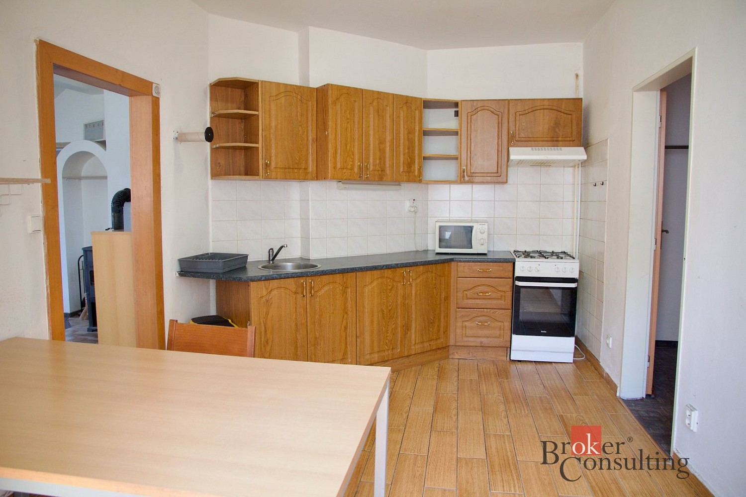 Byt 3+1 · 90 m² · náměstí Dr. M. Horákové, Karlovy Vary - 4