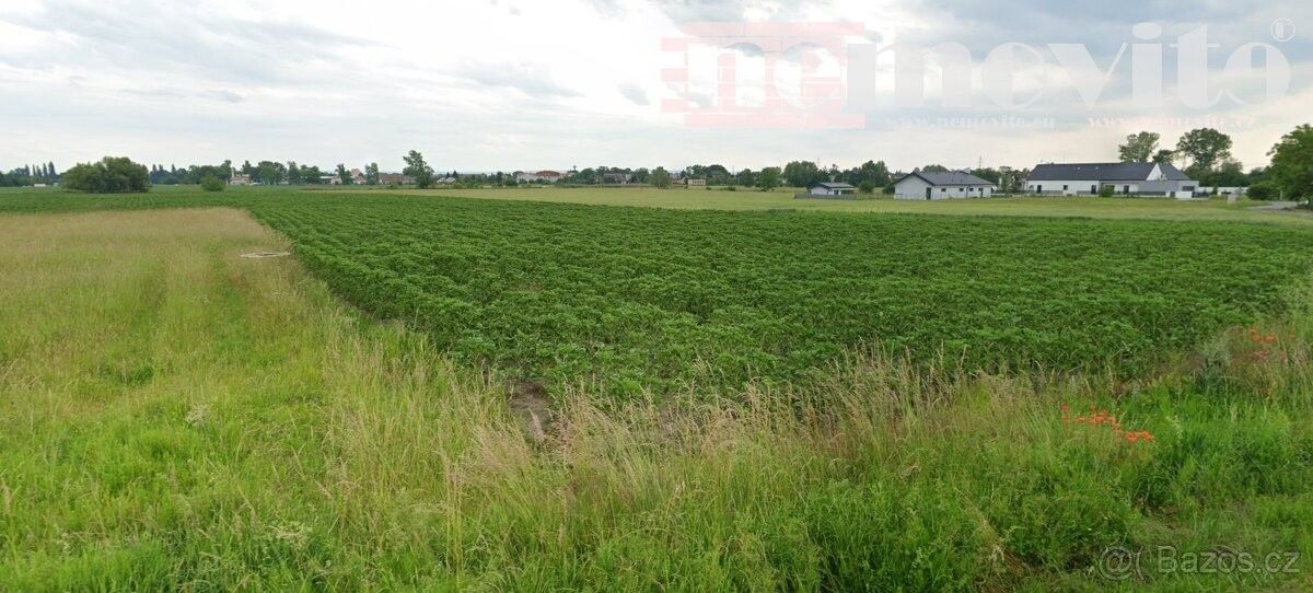 Prodej pozemek pro bydlení - Staré Hradiště u Pardubic, 533 52