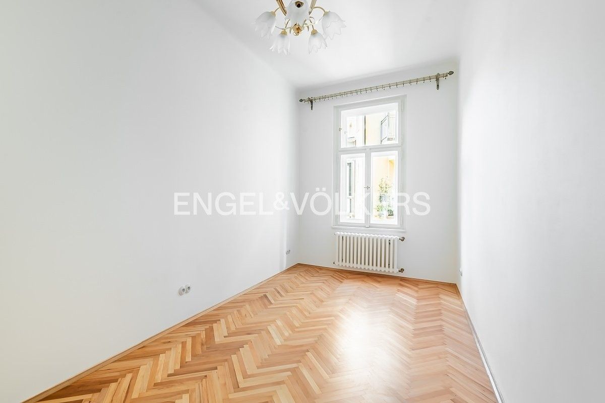 Pronájem byt 3+kk - Nad Královskou oborou 203, Praha Bubeneč, 90 m² - 5