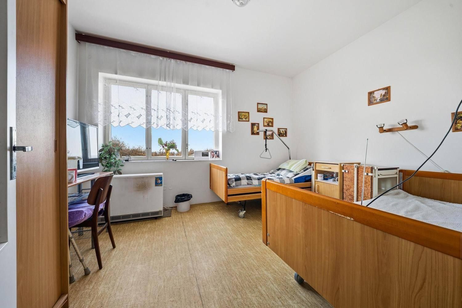 Ubytovací zařízení · 930 m² · Albrechtice - 3