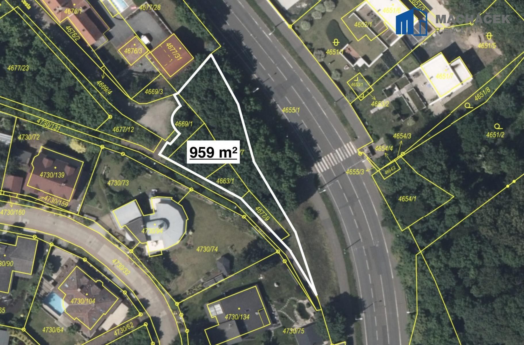 Pozemek pro bydlení, 988 m²