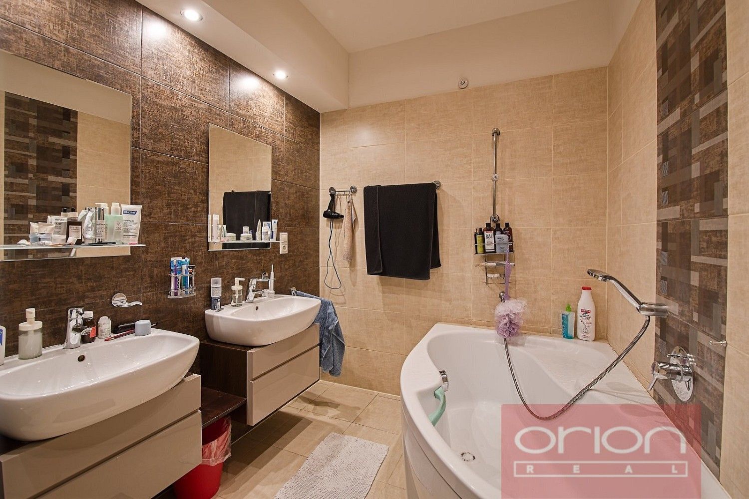 Byt 3+1 · 109 m² · Praha - Holešovice, okres Praha 7, Hlavní město Praha - 4