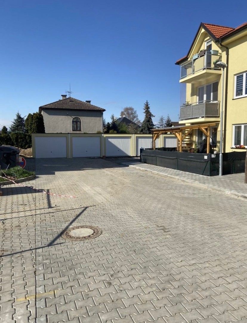 Garáž · Benátky nad Jizerou, 294 71 - 4