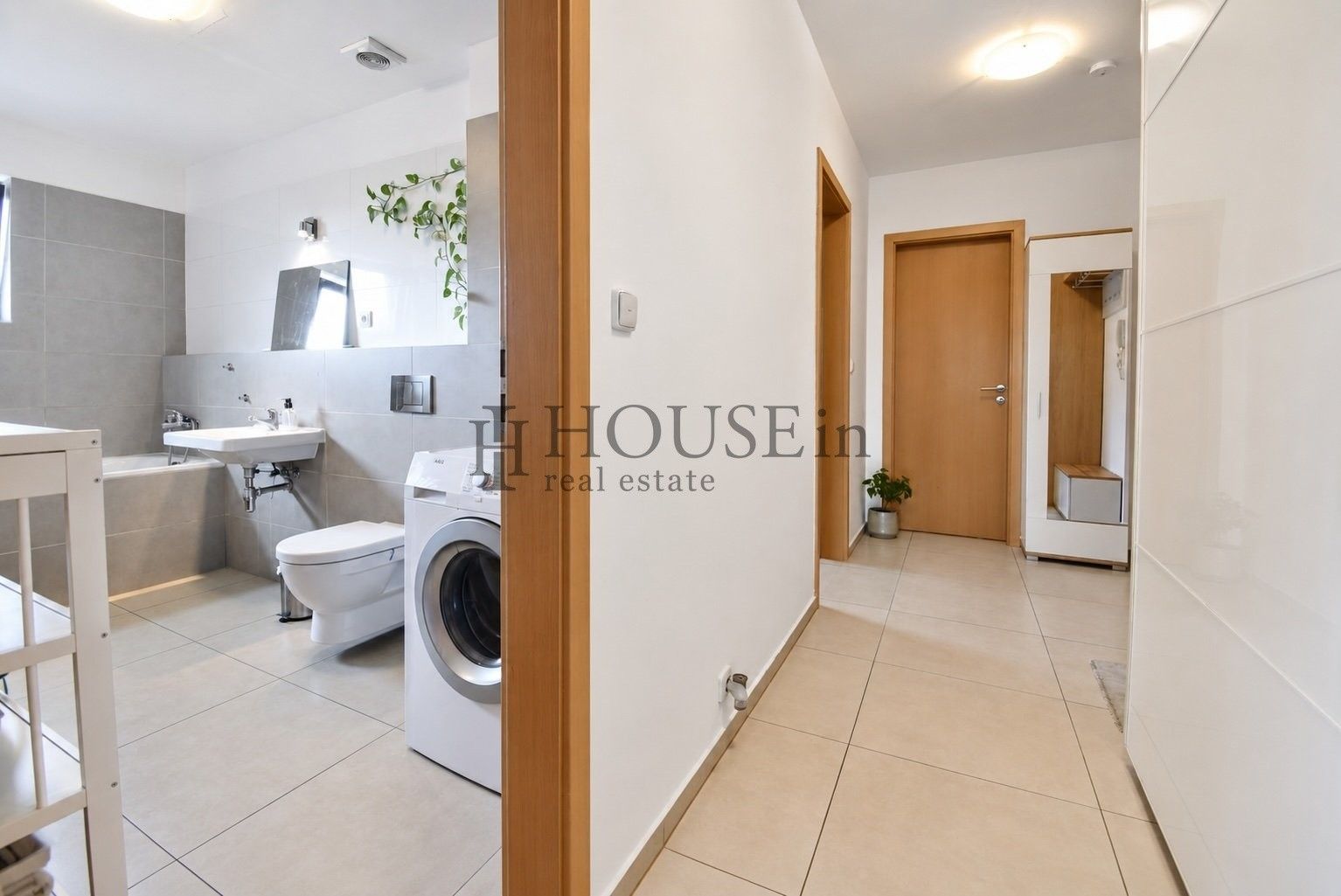 Byt 2+kk · 62 m² · Jitravská, Praha - 3