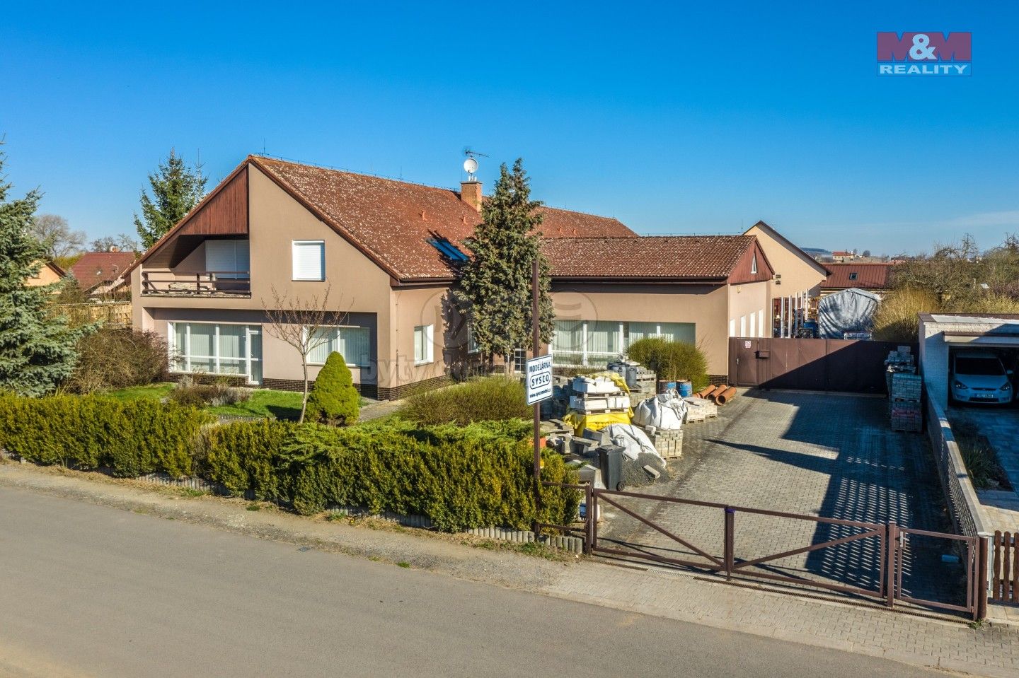 Pronájem výrobní prostory - Kolomuty, 519 m²