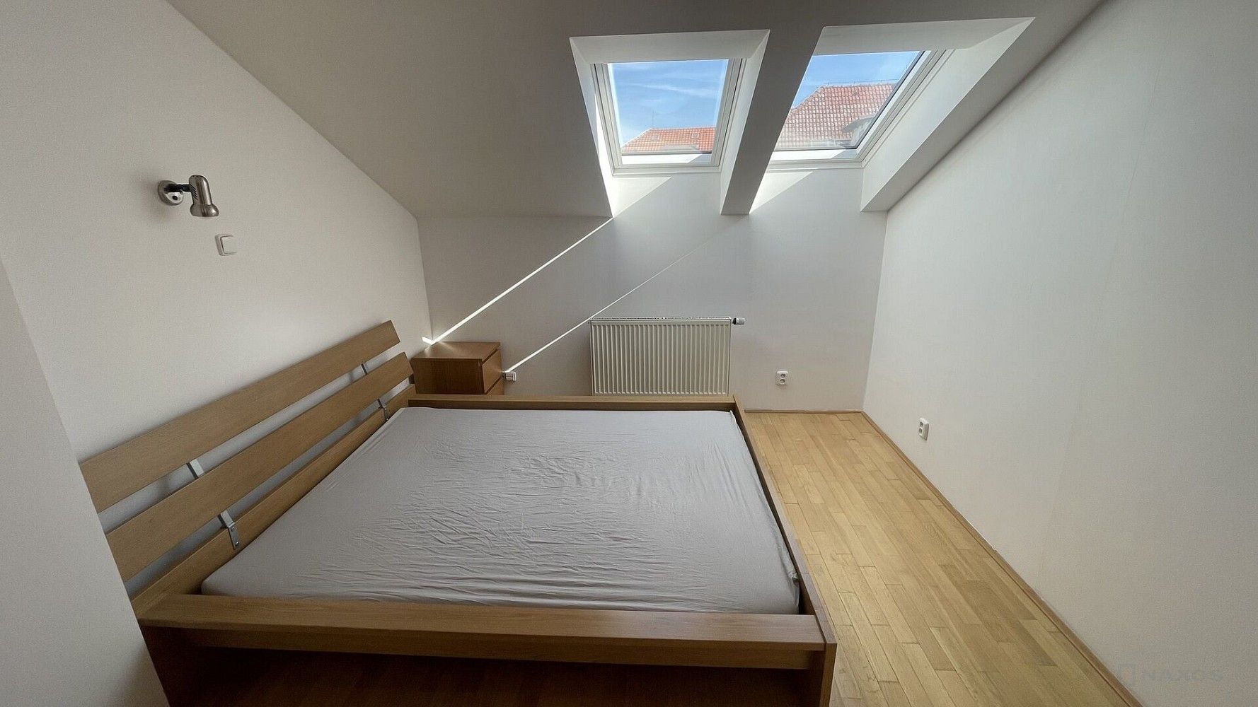 Byt 3+1 · 93 m² · náměstí Jiřího z Poděbrad, Praha 2 - Vinohrady - 4