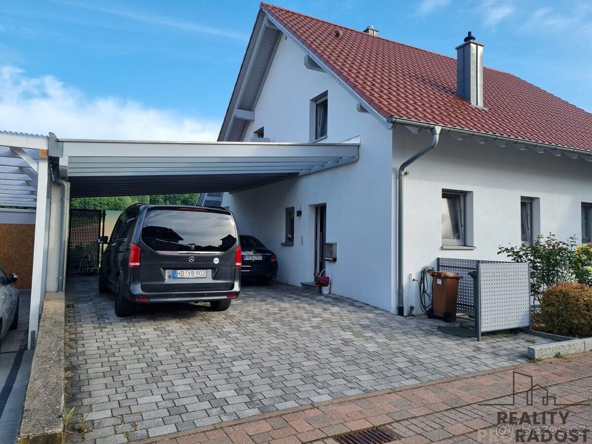 Rodinné domy, 987 66, Zahraničí - 2