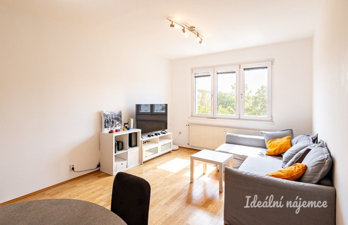 3+kk, Olbrachtova, Praha, 56 m² - 2