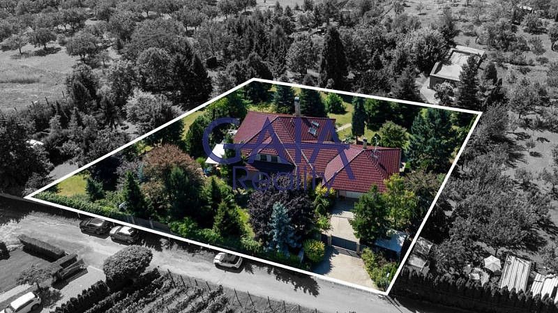 Rodinné domy, Strážovice, okres Hodonín, Jihomoravský kraj, 354 m² - 1