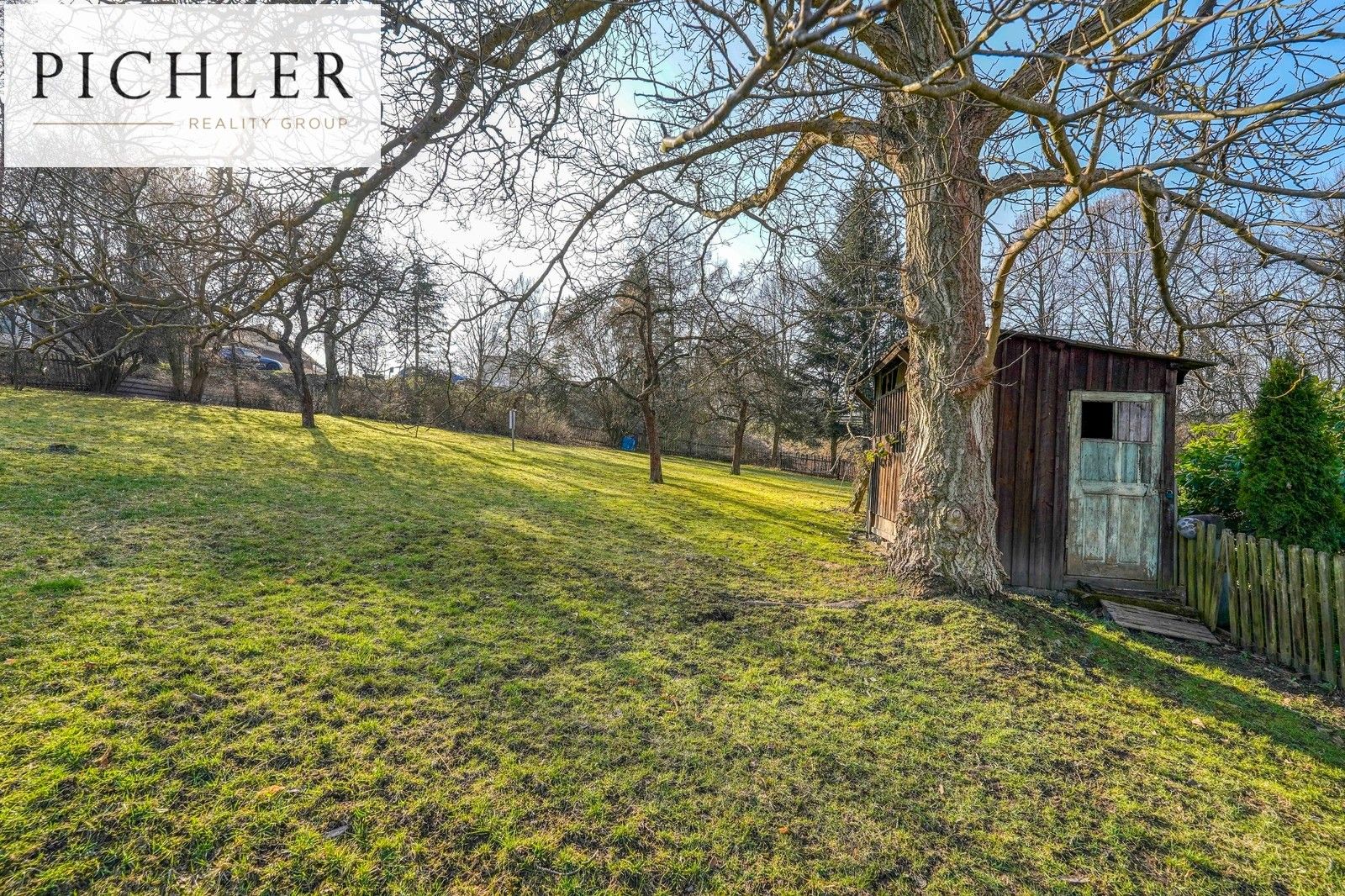 Pozemek pro bydlení · 1 621 m² · Hory - 3