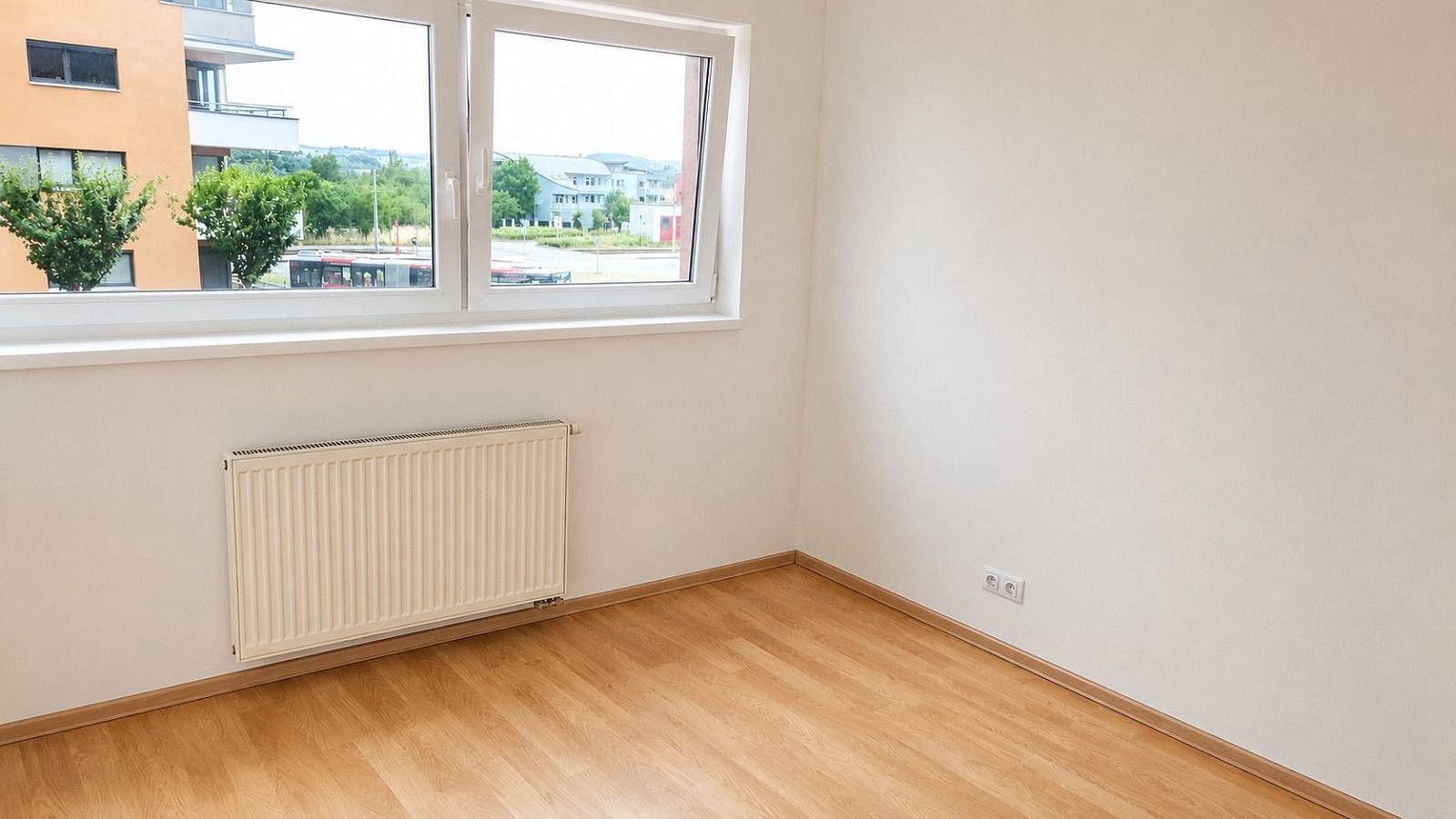 Byt 2+kk · 54 m² · Praha - Kamýk, okres Praha 12, Hlavní město Praha - 3